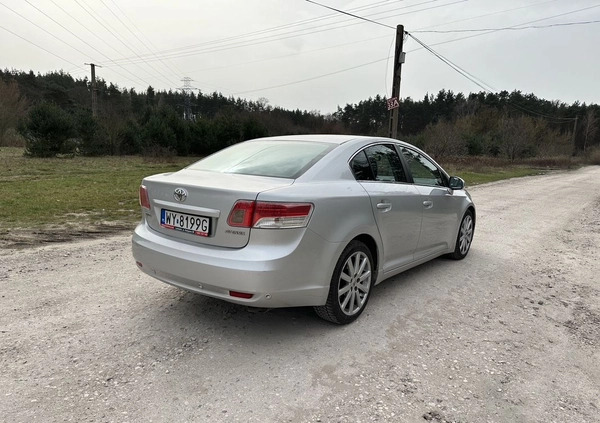 Toyota Avensis cena 27000 przebieg: 223470, rok produkcji 2009 z Łomianki małe 326